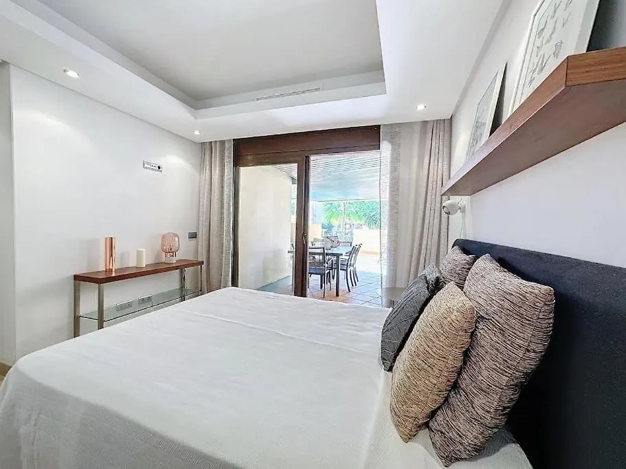 Appartamento Apartamento De 3 Dormitorios En Bahia De La Plata Estepona
