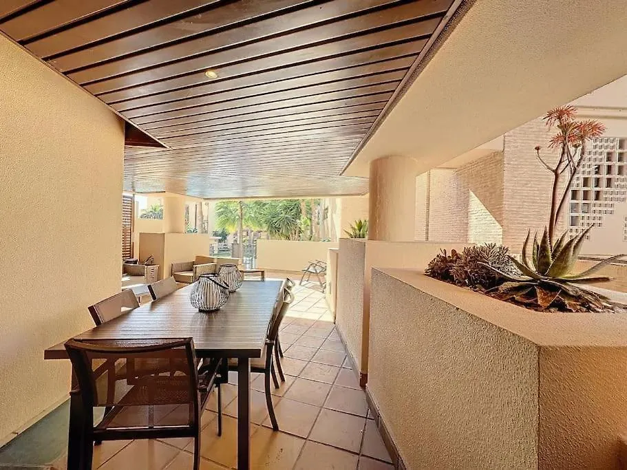 Apartamento De 3 Dormitorios En Bahia De La Plata Estepona 0*,  Spain
