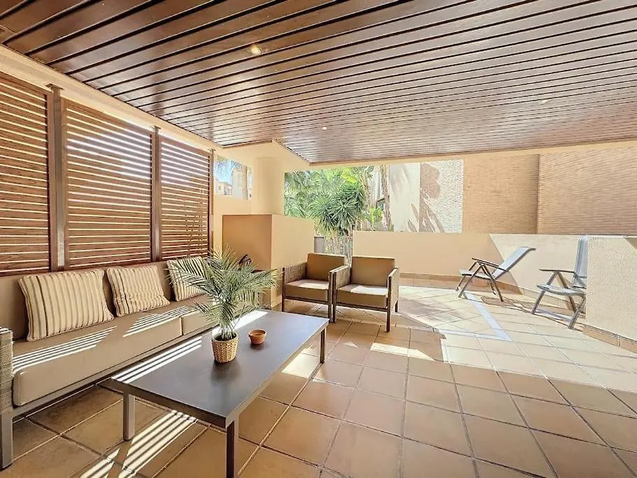 Apartamento De 3 Dormitorios En Bahia De La Plata Estepona 0*,