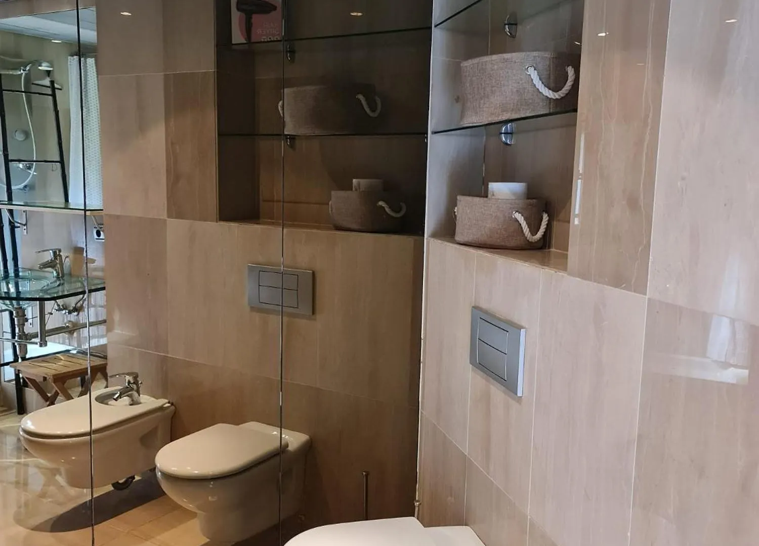 Apartamento De 3 Dormitorios En Bahia De La Plata Estepona Apartment